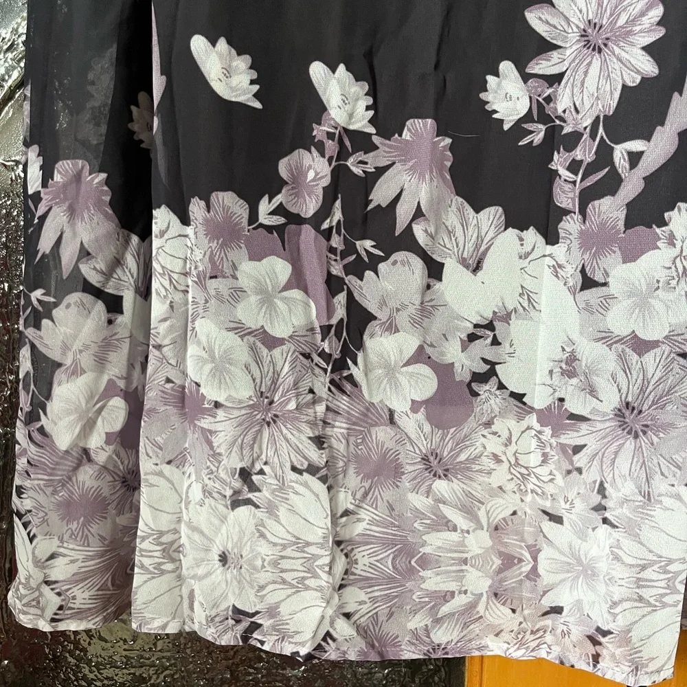 Floral Print Sheer Dress - Picture 4 of 5